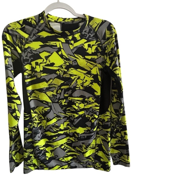 ✨$3 When bundled✨ neon shatter pattern reflective running Top 🍋🟩 - Picture 7 of 8